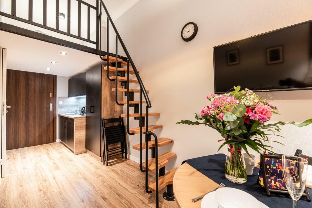 Lubomirskiego 23 Residence - Great Location, 10 Min To Main Square By Foot, Right Next To Main Rail And Bus Station Красков Екстериор снимка