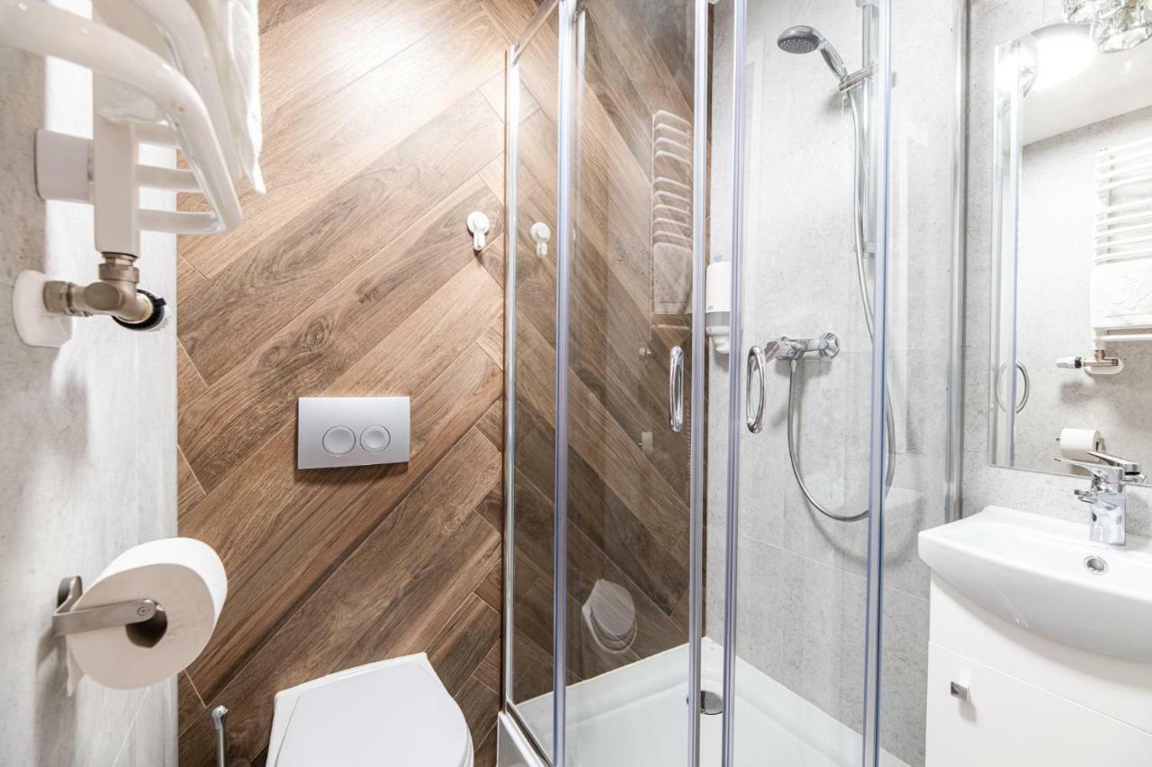 Lubomirskiego 23 Residence - Great Location, 10 Min To Main Square By Foot, Right Next To Main Rail And Bus Station Красков Екстериор снимка