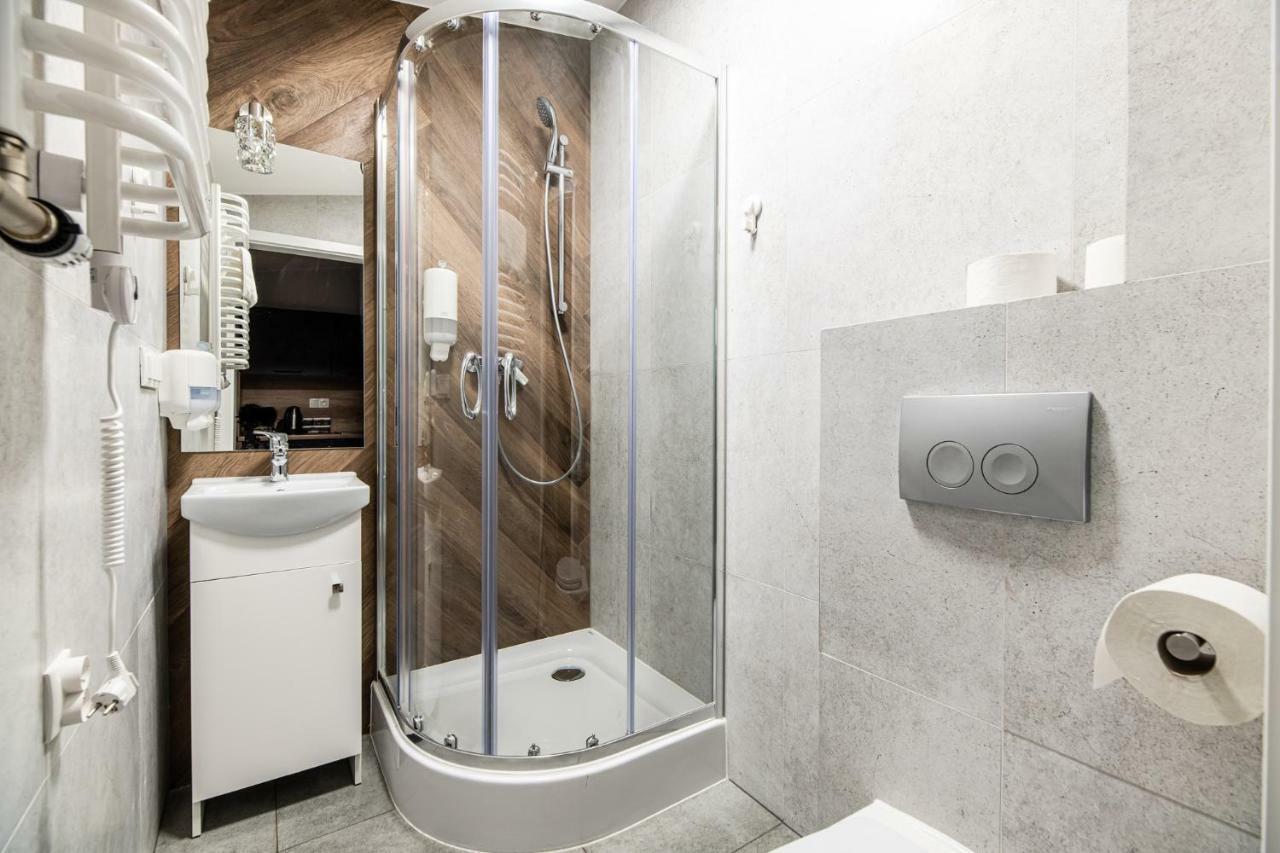 Lubomirskiego 23 Residence - Great Location, 10 Min To Main Square By Foot, Right Next To Main Rail And Bus Station Красков Екстериор снимка