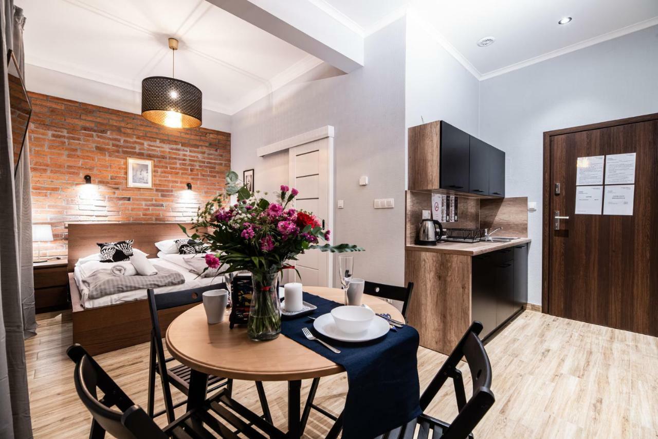 Lubomirskiego 23 Residence - Great Location, 10 Min To Main Square By Foot, Right Next To Main Rail And Bus Station Красков Екстериор снимка